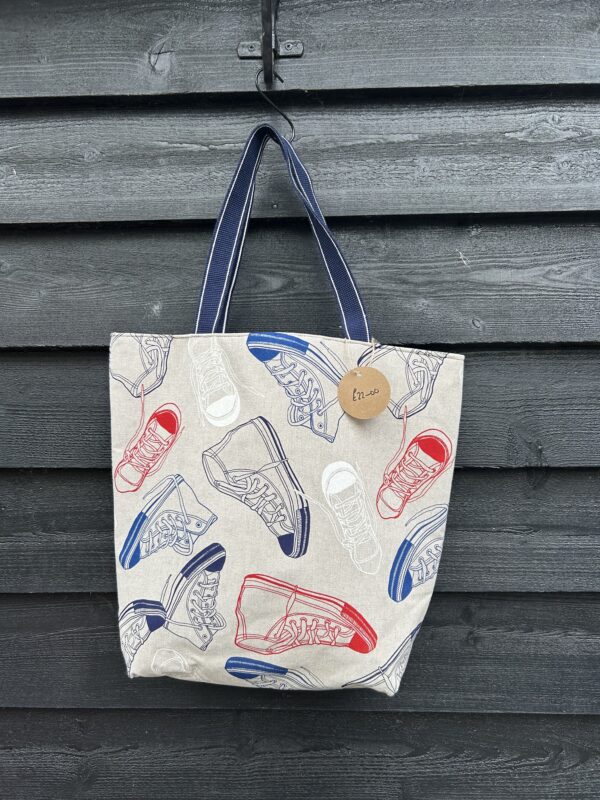 Sneakers tote bag