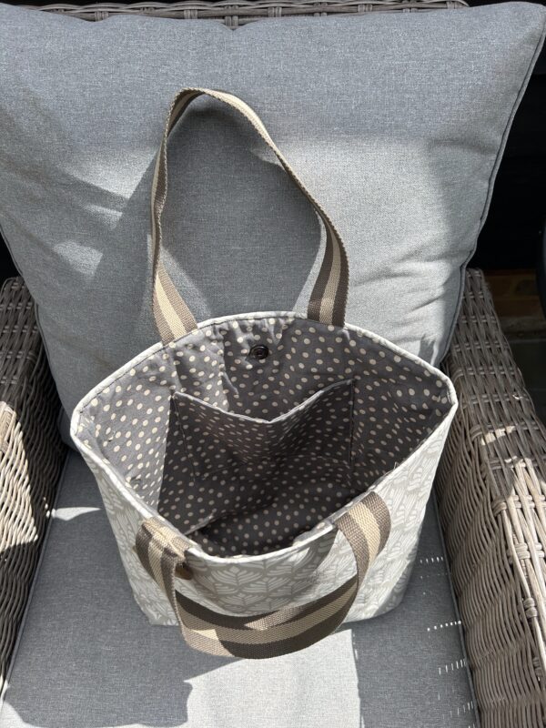 Natural Crest Tote Bag - Image 2