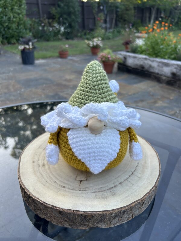 Daisy gnome