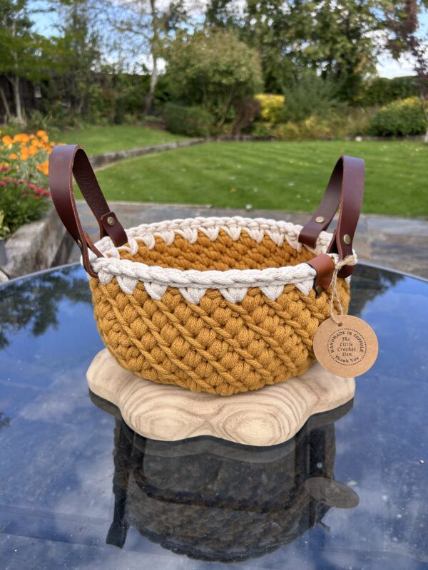 Spice/neutral woven basket