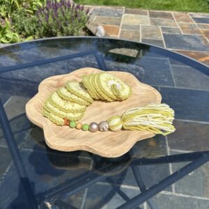 Lime/ Yellow/ Pistachio/ Cream Wind Spinner